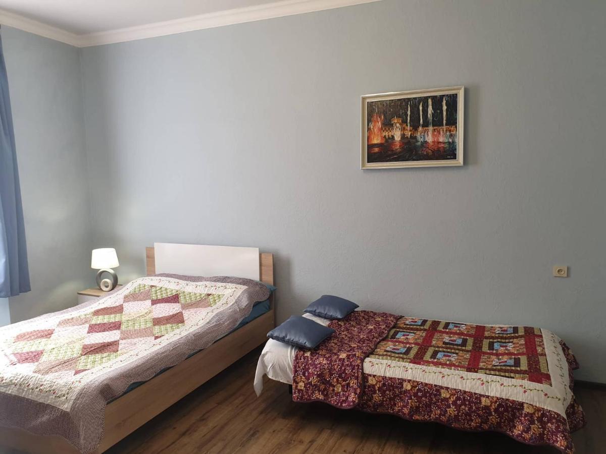 Apartment Near Sasundci Davit Metro Station 耶烈万 外观 照片